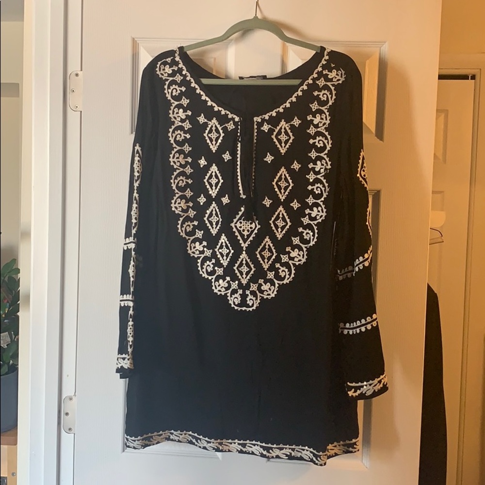 Lulus Black and white embroidered mini dress